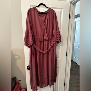NWOT bloom chic wrap dress